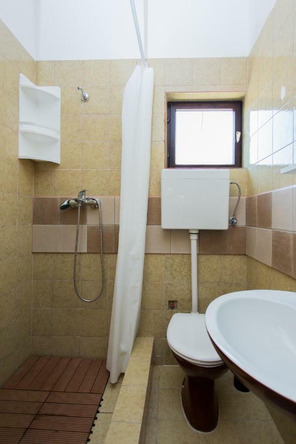 Apartments Pinery Makarska Exterior foto